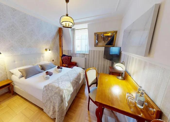 Krosno Halvat Hotellit